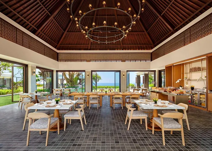 Resort Umana Bali, Lxr & 5*