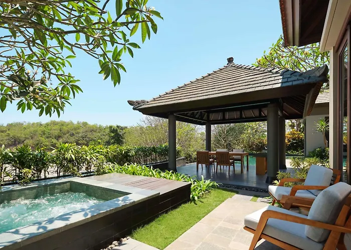 Resort Umana Bali, Lxr & 5*