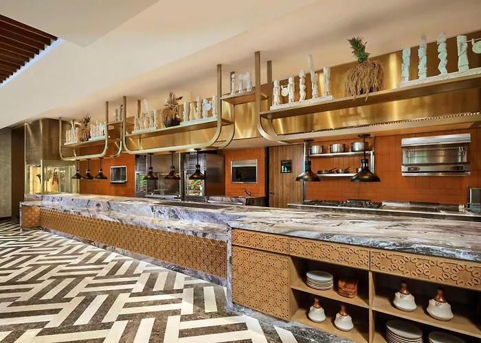 Resort Umana Bali, Lxr & 5*