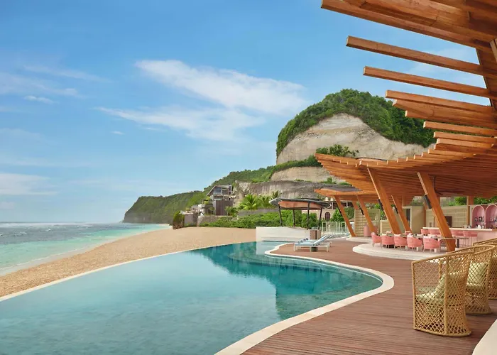 Resort Umana Bali, Lxr &