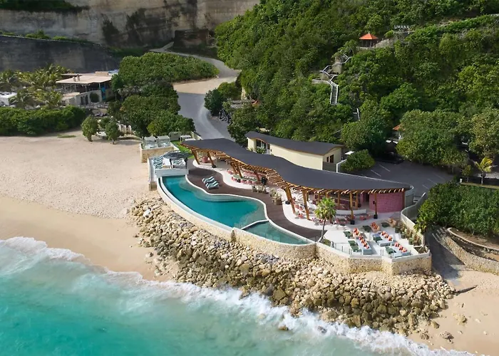 Umana Bali, Lxr &