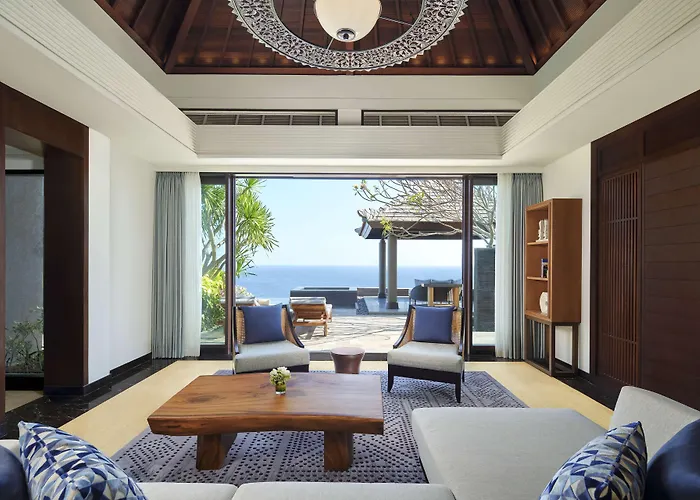 Umana Bali, Lxr & 5*