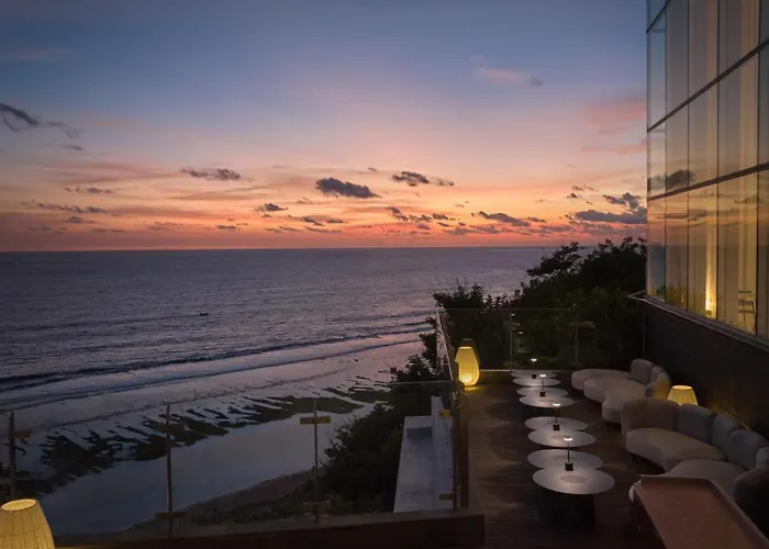 Resort Umana Bali, Lxr &