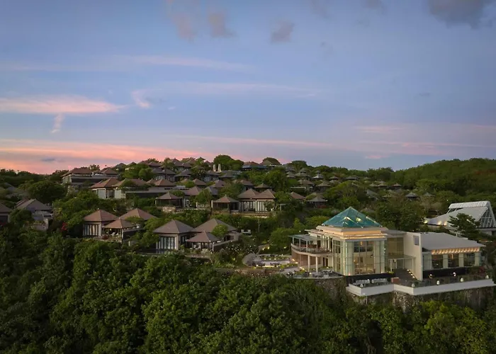 Resort Umana Bali, Lxr & 5*
