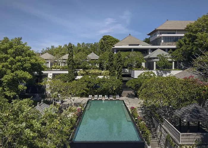 Umana Bali, Lxr & Resort