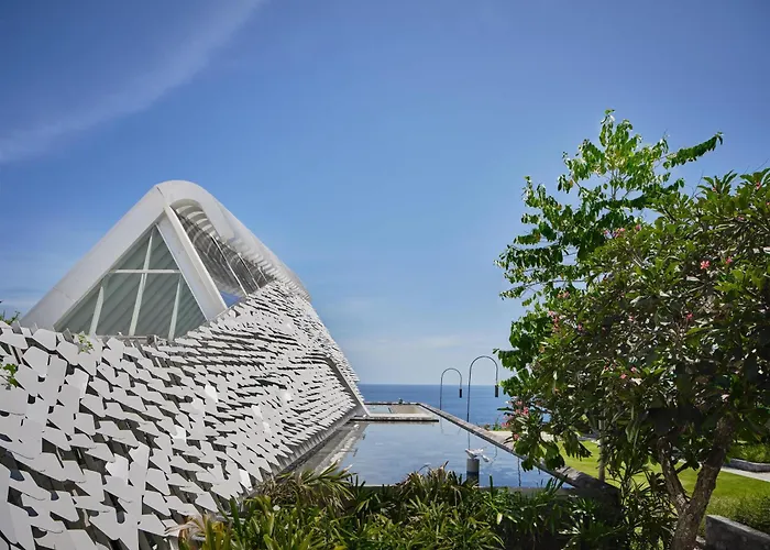 Resort Umana Bali, Lxr &