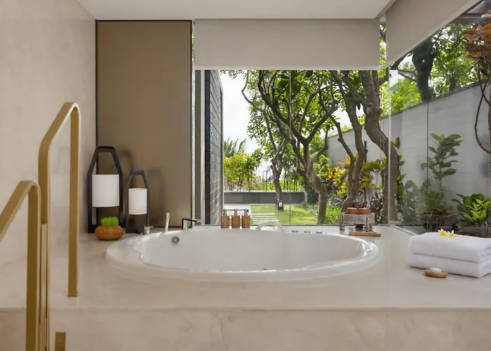Umana Bali, Lxr & Resort
