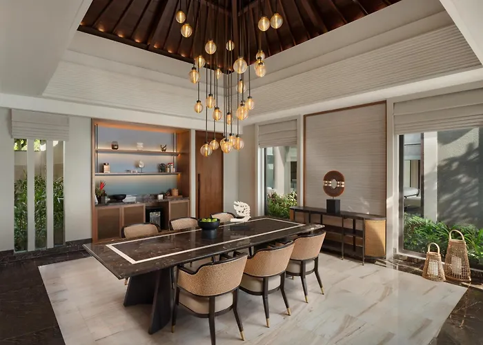 Umana Bali, Lxr & 5*